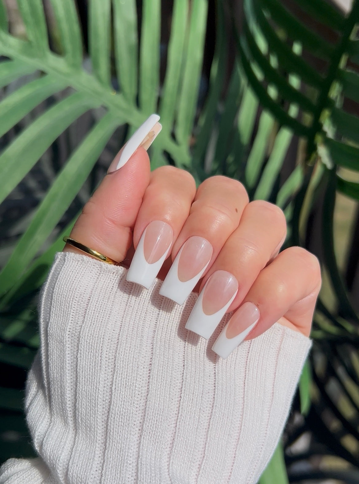 Nude french