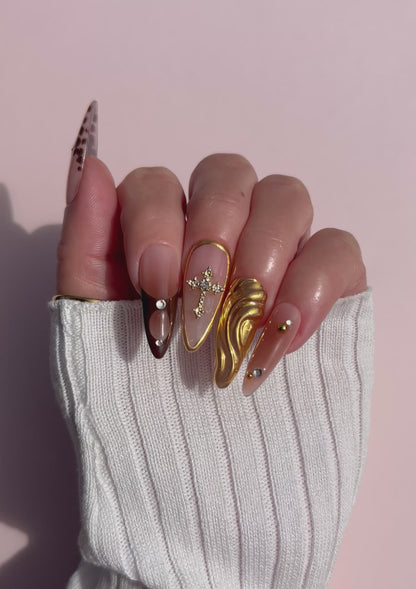 Golden grrrl